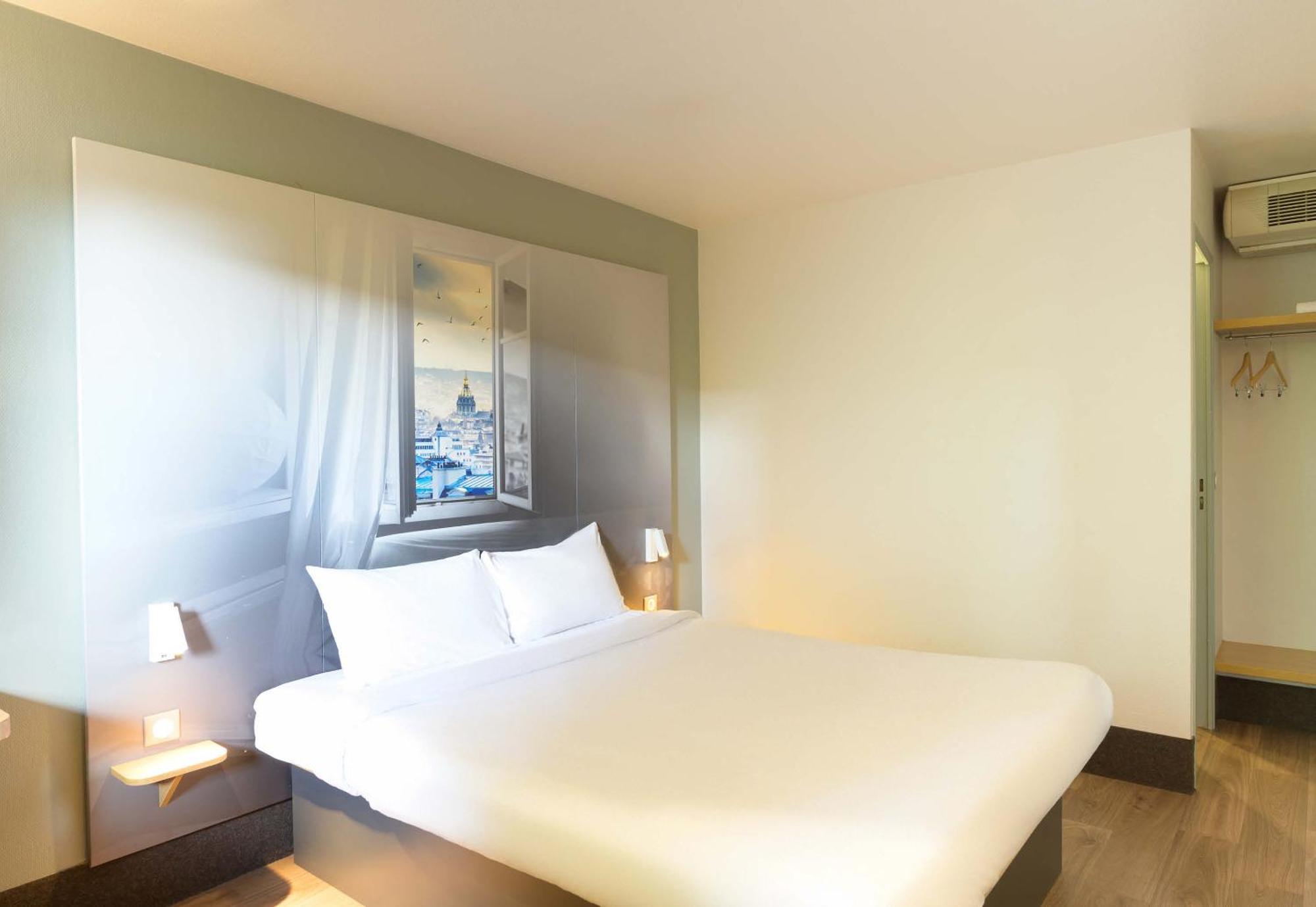 B&B Hotel Pontault Combault Екстер'єр фото